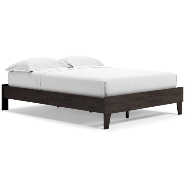 Piperton - Brown / Black - Queen Platform Bed