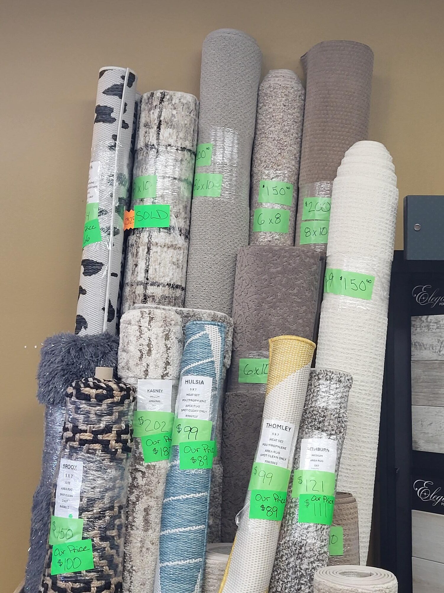 Carpet & Flooring in Reedsburg, WI | Davis Home Furnishings and Flooring