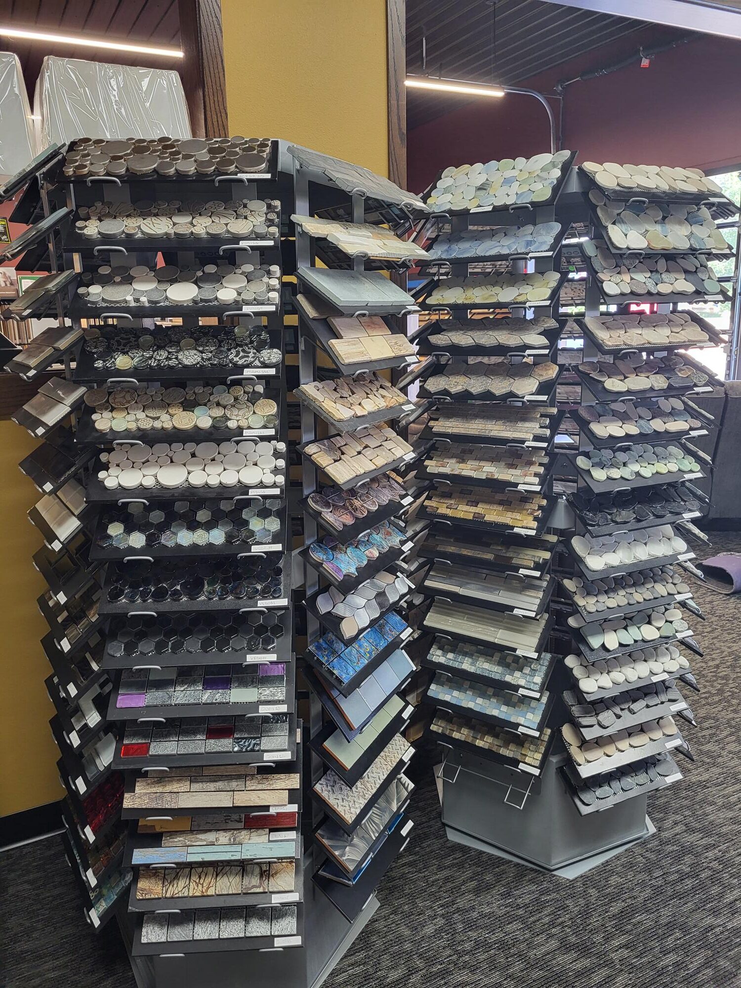 Tile & Stone Flooring in in Reedsburg, WI | Davis Home Furnishings and Flooring